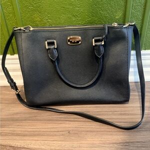 Michael Kors Elegant Black Handbag
